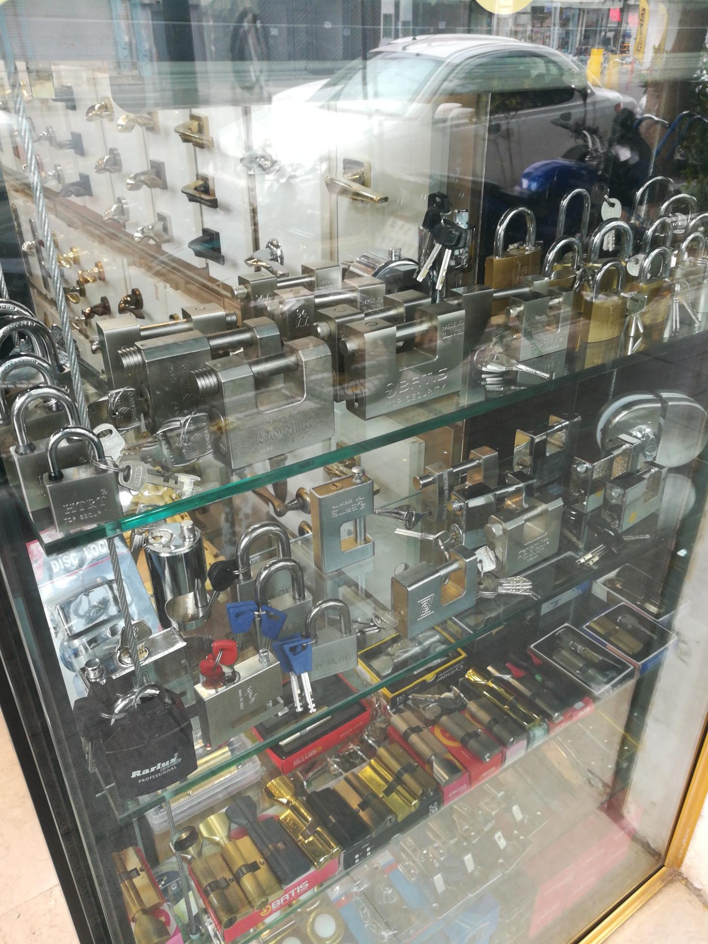 عکس قفل الف