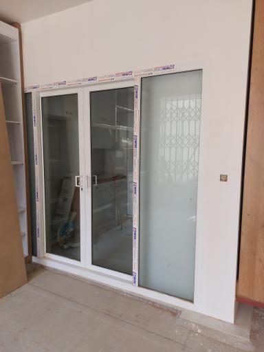 عکس حاتم پروفیل