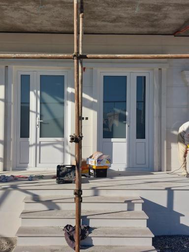 عکس حاتم پروفیل