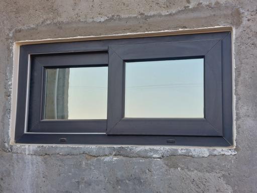 عکس حاتم پروفیل