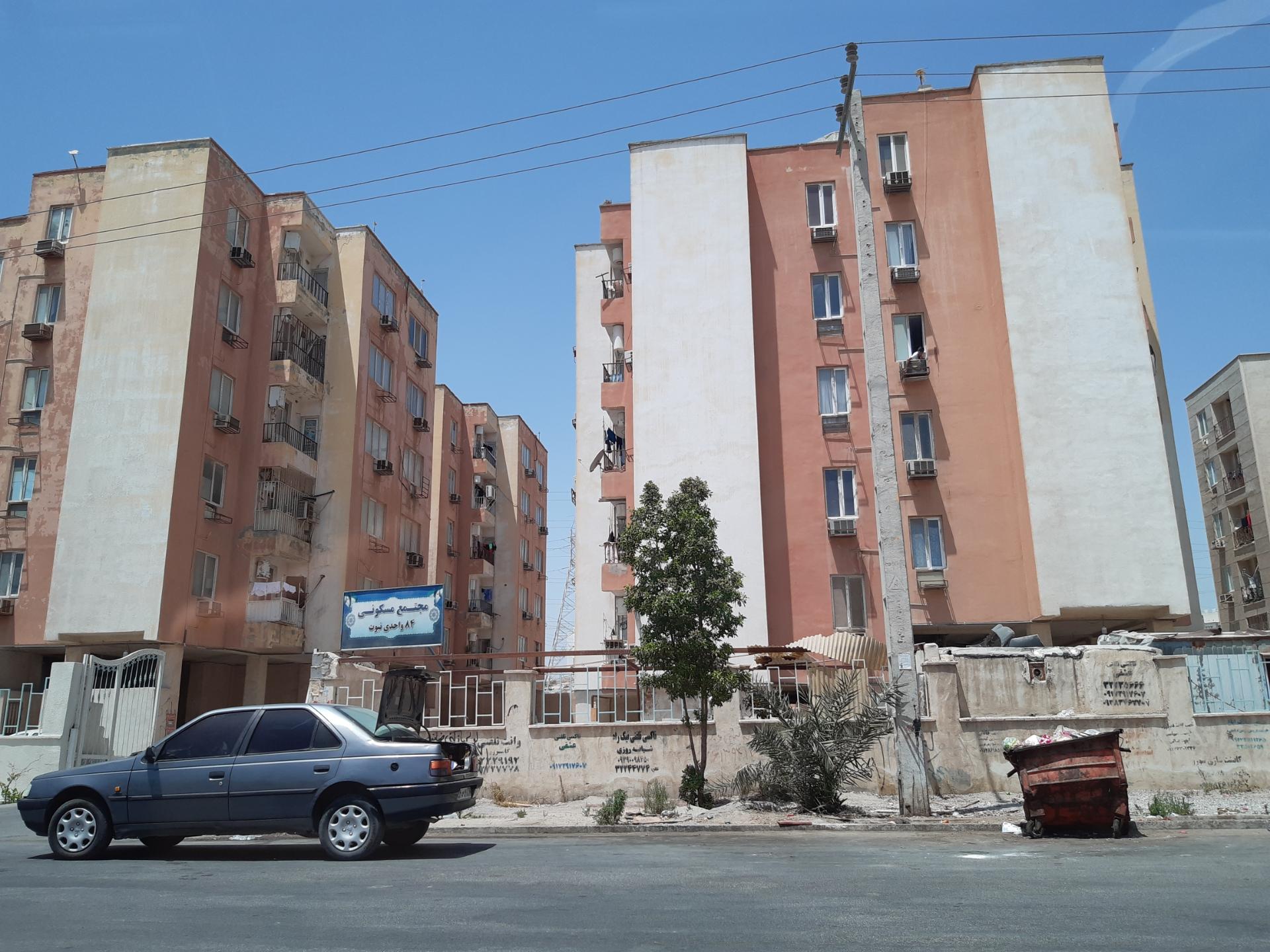 عکس مجتمع مسکونی ۸۴ واحدی نبوت