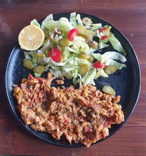 عکس کافه لوترا