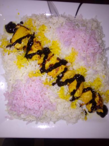 عکس آشپزخانه مرکزی عمو برار جان