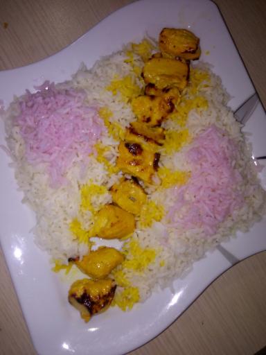 عکس آشپزخانه مرکزی عمو برار جان