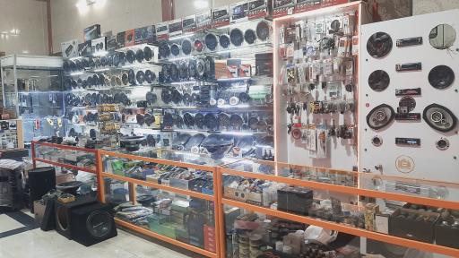 عکس سیستمهای صوتی و تصویری امیر علی