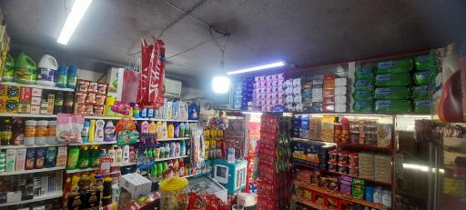 عکس سوپرمارکت بهار