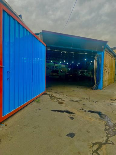 عکس تعمیرگاه امانی