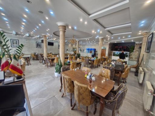 عکس جوجه طلایی مولایی