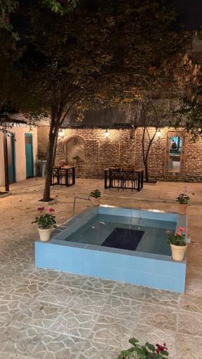عکس کافه قدیم رشت