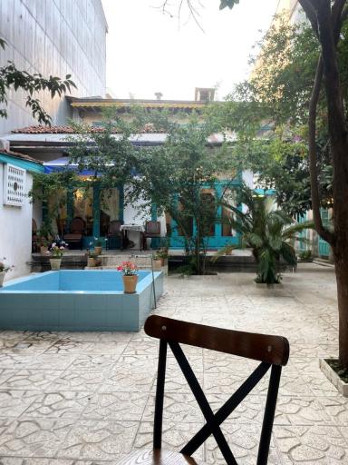 عکس کافه قدیم رشت