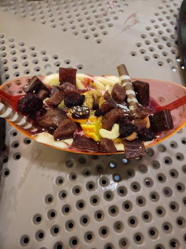 عکس کافه بستنی فریژن