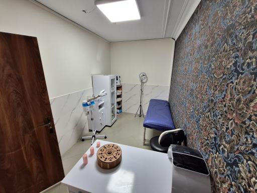 عکس درمانگاه عمومی صحت گستر