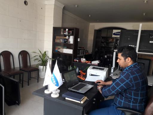 عکس تعمیرگاه تلویزیون و ال سی دی