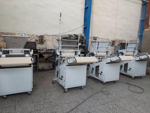 عکس دستگاه نانوایی احمدی