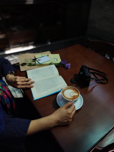 عکس خانه کتاب یارا