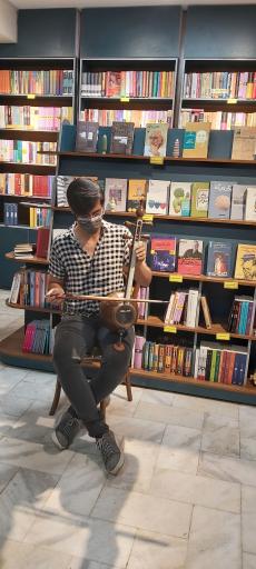 عکس خانه کتاب یارا