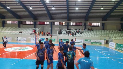 عکس خانه والیبال قروه