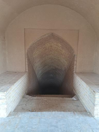 عکس آب انبار تاریخی فاطمه رحمانی