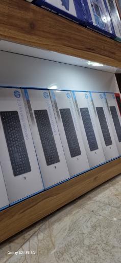 عکس فروشگاه کامپیوتر رشیدی