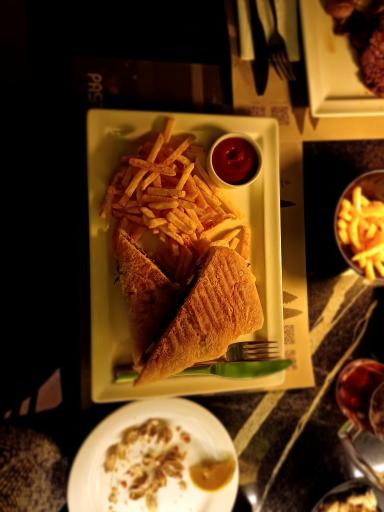 عکس کافه رستوران پستو