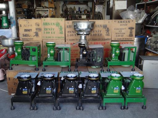 عکس نمایندگی فروش انواع خامه گیر یا چرخ شیر قابل