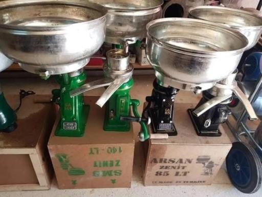 عکس نمایندگی فروش انواع خامه گیر یا چرخ شیر قابل