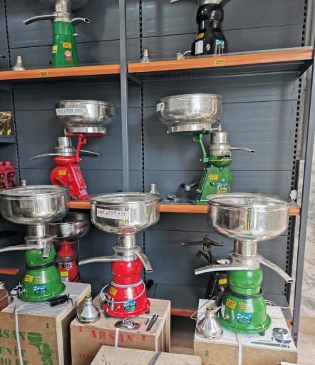 عکس نمایندگی فروش انواع خامه گیر یا چرخ شیر قابل