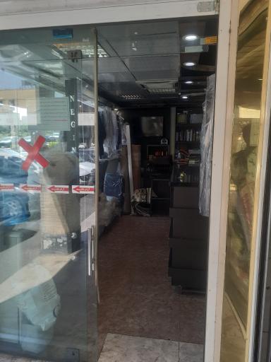 عکس خشکشویی نگین اکباتان