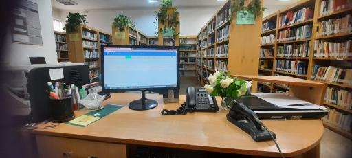 عکس کتابخانه عمومی کوثر