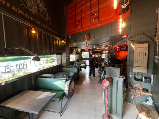 عکس کافه جیپ