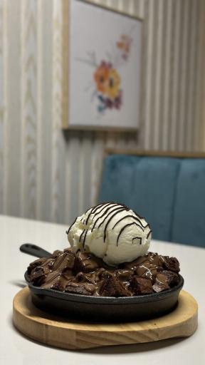 عکس آبمیوه و بستنی باباطاهر