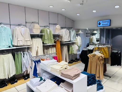 عکس جین وست