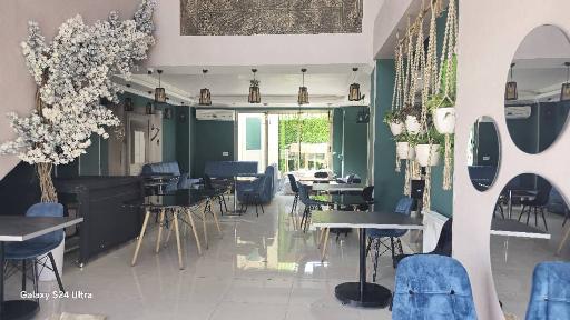 عکس کافه دوناتو