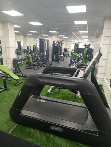 عکس باشگاه بدنسازی الماس