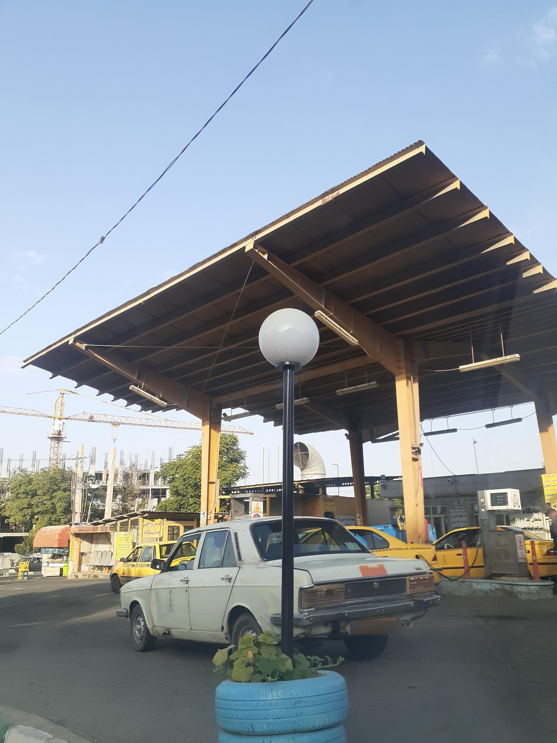 عکس جایگاه گاز سی ان جی ماهان