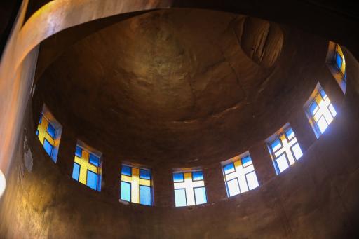 عکس کلیسای مسیحیان کاتولیک