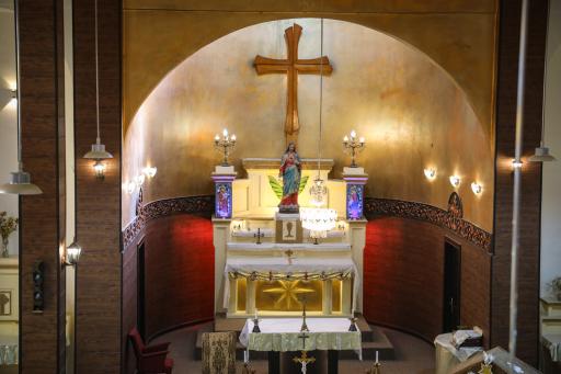 عکس کلیسای مسیحیان کاتولیک