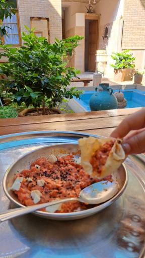 عکس اقامتگاه سنتی خانه طاوسی 