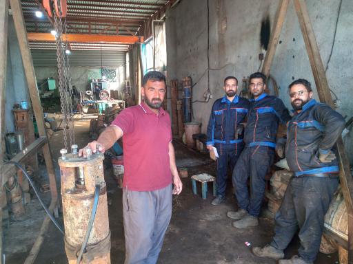 عکس تعمیرات الکتروموتور و پمپ های شناور