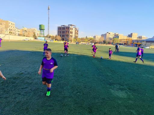 عکس مدرسه فوتبال یاران بهارستان