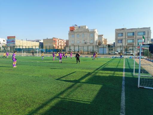 عکس مدرسه فوتبال یاران بهارستان