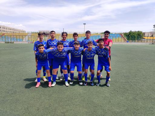 مدرسه فوتبال یاران بهارستان