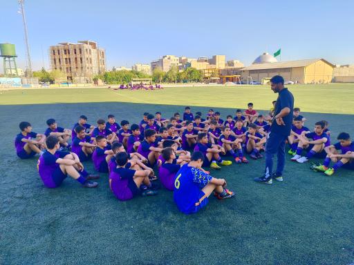 عکس مدرسه فوتبال یاران بهارستان