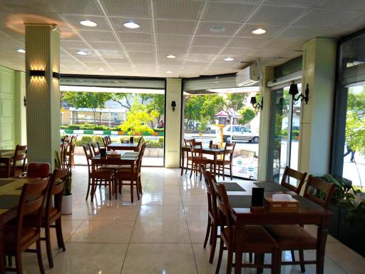 عکس چلو کبابی حسینی