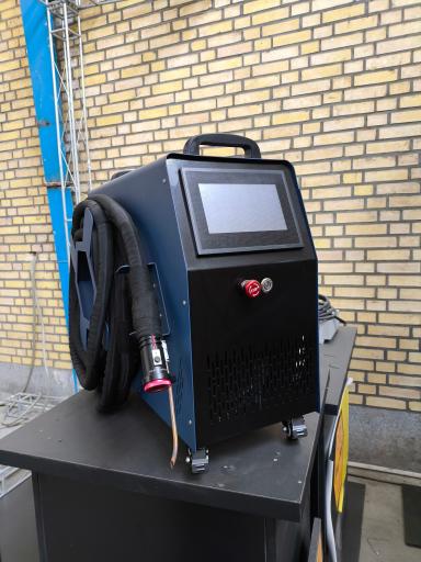 عکس پرتو پرداز افزار نما (اپتیک پرداز)