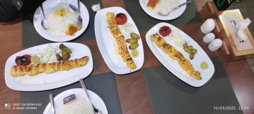 عکس چلو کبابی حسینی