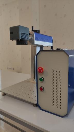 عکس پرتو پرداز افزار نما (اپتیک پرداز)