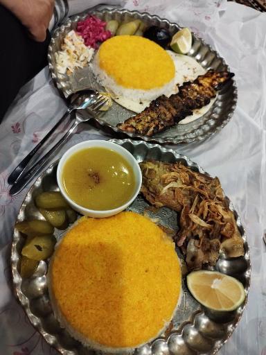 عکس عمارت کلاه فرنگی