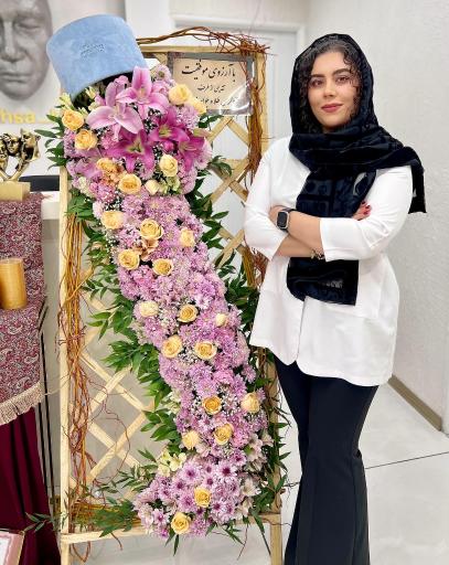 مطب دکتر مهسا کبیری پوست و مو 