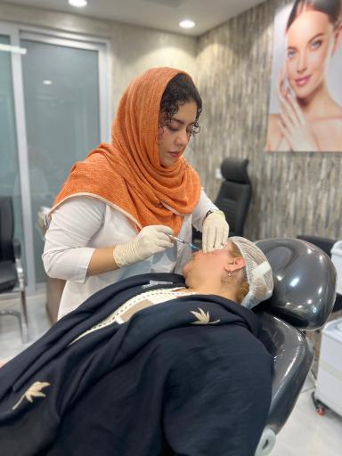 مطب دکتر مهسا کبیری پوست و مو 